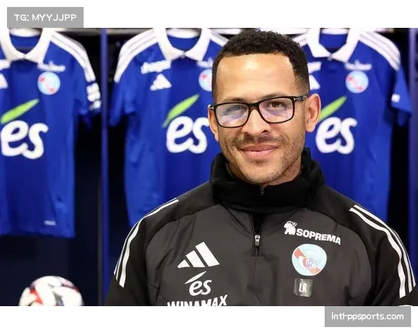 切尔西主帅罗塞尼尔迎英超首秀，主场对阵布伦特福德力争止颓