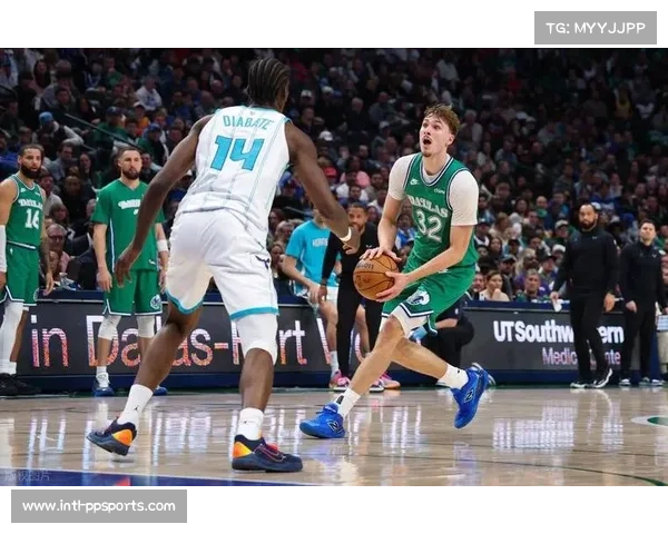 独行侠主场战黄蜂，弗拉格对决战三球